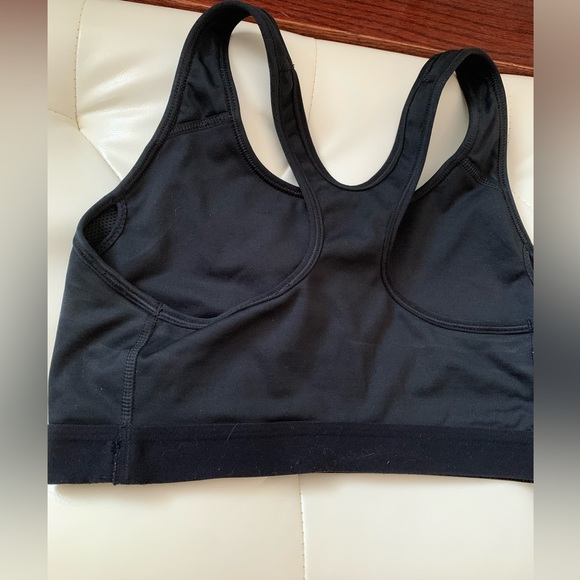 Nike Dri-fit Logo sports bra - Picture 5 of 5
